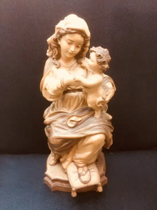 IMAGEN VIRGEN DE PRAGA EN TALLA DE MADERA 89758