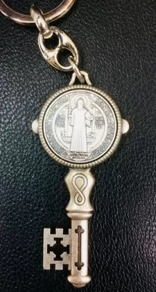 LLAVERO LLAVE SAN BENITO