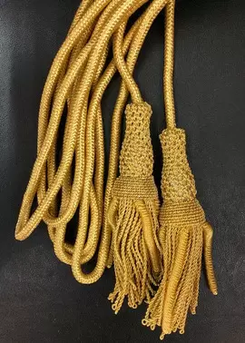 CÍNGULO SACERDOTE ORO